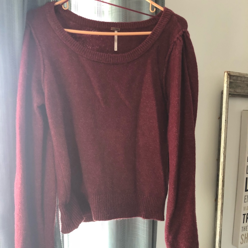 NWOT Free people sweater size small